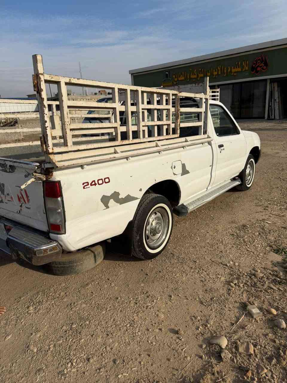 السلام عليكم
نيسان بيكم موديل 2002 بلاديه من دعاميه لدعاميه سياره بدون قطره صبغ مال جناي مكينه كفاله تبخير وتنقيص كير عادي مكفول كلج عينه وكلج جديد باتري جديد كهربائيات كلها شغاله لايت عالي ناصي اشاير حداده اماميه خلفيه من الاخير سياره كله بشرط وبلاديه ومتعوب عليها رقم بغداد بسمي سياره سنويه ل29 رقم الماني 
وبلعافيه عل ياخذها 

مكان سياره ديالى بعقوبه 

‭0771 221 5554‬
