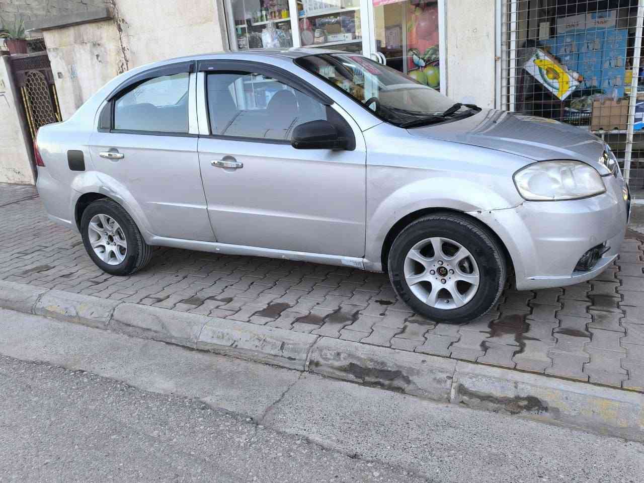 فرۆشتنی خێرا 
ئەڤیۆ مۆدێل 2008
‎مەکینە گەورە
‎سەنەوی تا 2030 تازەیە
‎گێر عادی 
‎کارتی بەنزینی لەگەڵە
‎
‎چوار  پاچەی بۆیاخە بێ ناوگرتن
‎پێش و دوای کەپسە
‎چوار تایە و ویلی تازەیە
‎شوێن :چەمچەماڵ
‎***********
*********** شمشمل, السليمانية
