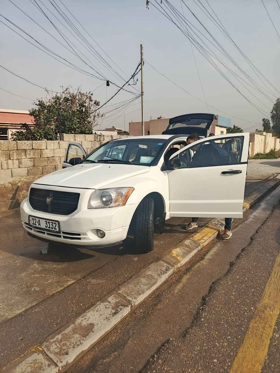 للبيع دوج كاليبر 2008 رقم جديد كربون بانزين مصبوغه عام جماليه
السعر 60 
***********
