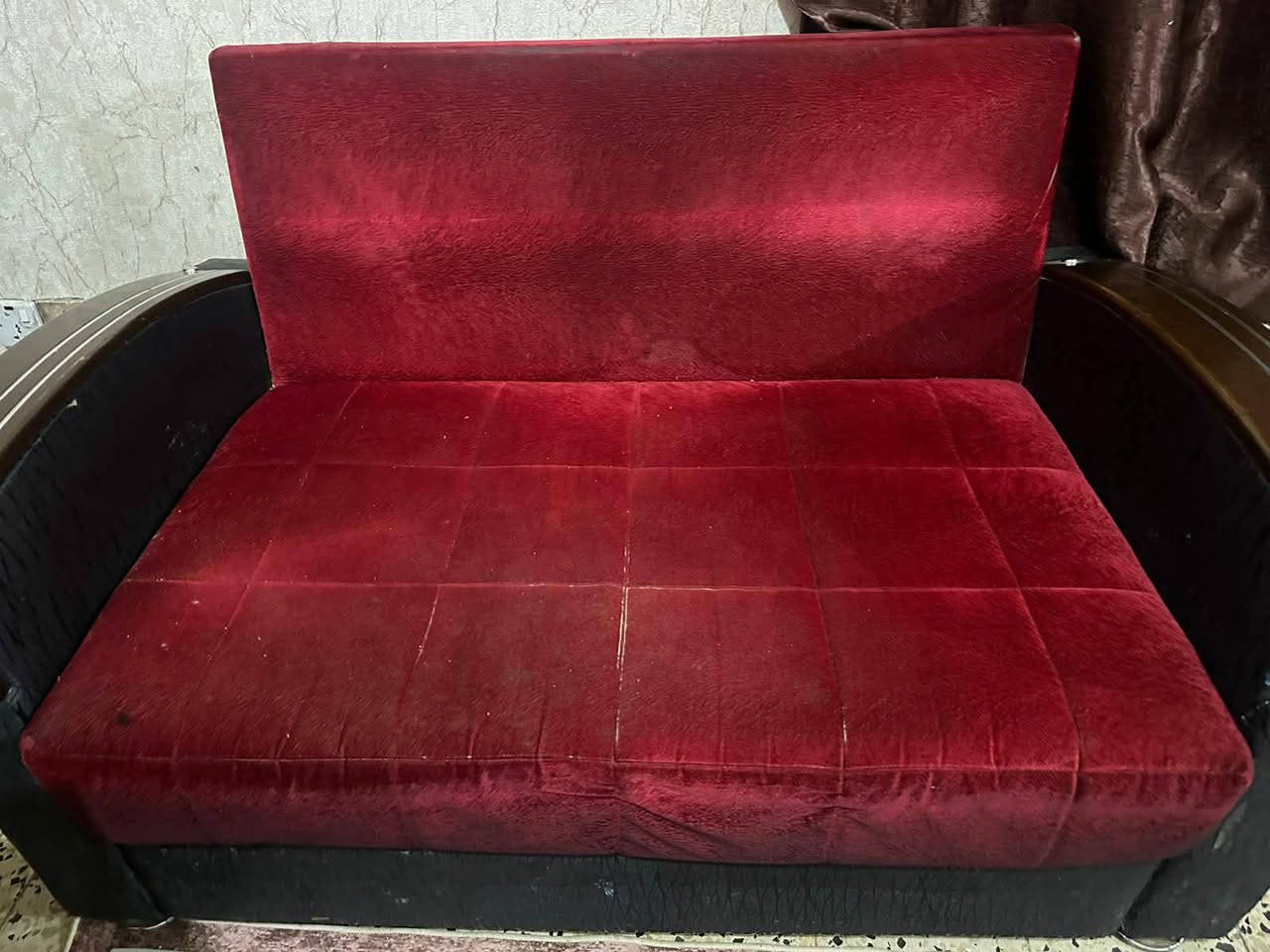 السلام عليكم
تخم قنفات ١٠ مقاعد للبيع متضرر القماش فقط ب ٧٥
للاستفسار الاتصال على الرقم ***********بغداد الجديده
