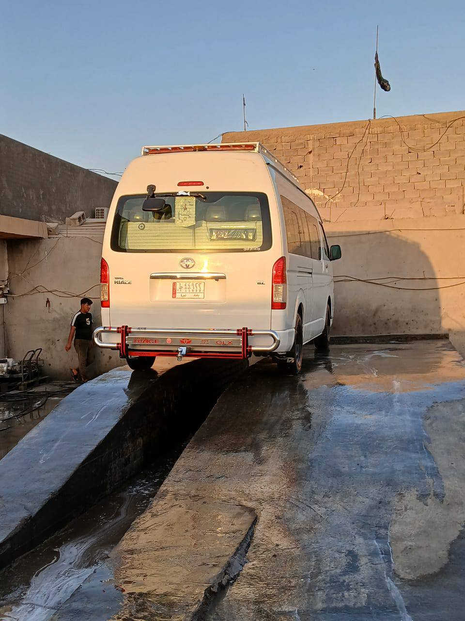 هايسا 16 تخم تاير جديد ميكانيك مكفول مكاني بغداد المعامل الباوية ***********
