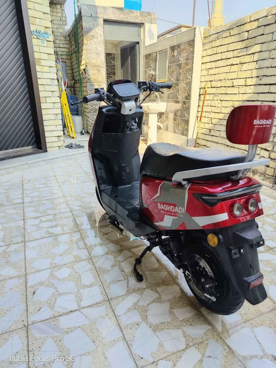 سلام عليكم 
دراجه شحن 318 للبيع ب 500 وبيها مجال حك الجيه
دراجه  عطلان بيها عقل  ودبل الاشاره 
سكليتر مبدل 
دراجه مشخوطه من الصفحه ليكدام
موصفات الدراجه: 
نشر اللوان داير ما داير الدراجه
بريكات دهن 
R للرجوع الى الخلف 
لايت عالي ناصي
شاشه تحديد الاعطال
بريك الخلفي مفتوح وتقريبا يرادله تبديل و الامامي ما مفتوح بلادي
وتاير خلفي جديد و التاير الامامي يرادله تبديل
وبس 
للتواصل واتساب: ***********
