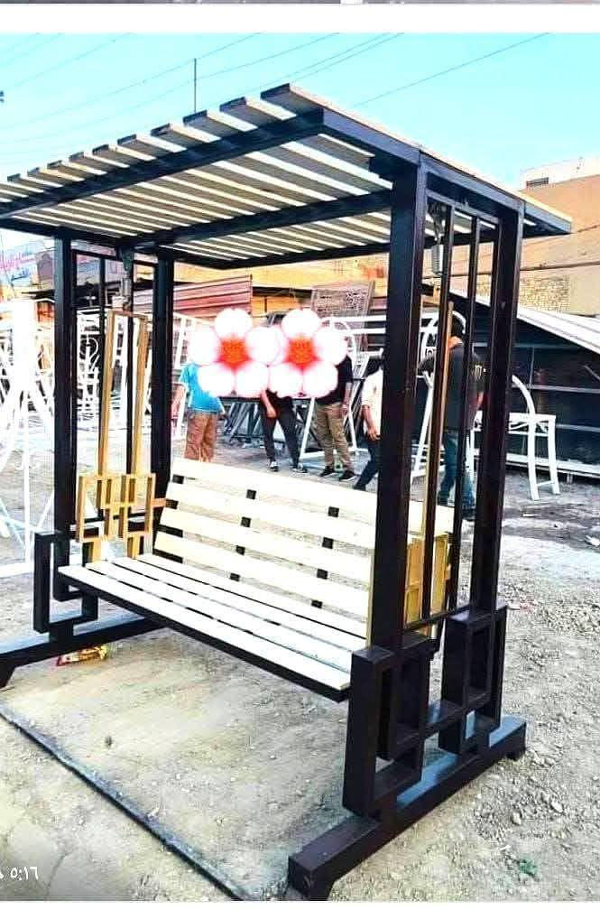 سلام عليكم يعلن ديكورات سروك حداد ⚒️ 
تخفيض بسعر مراجيح 200الف بدال 350
***********☎️
