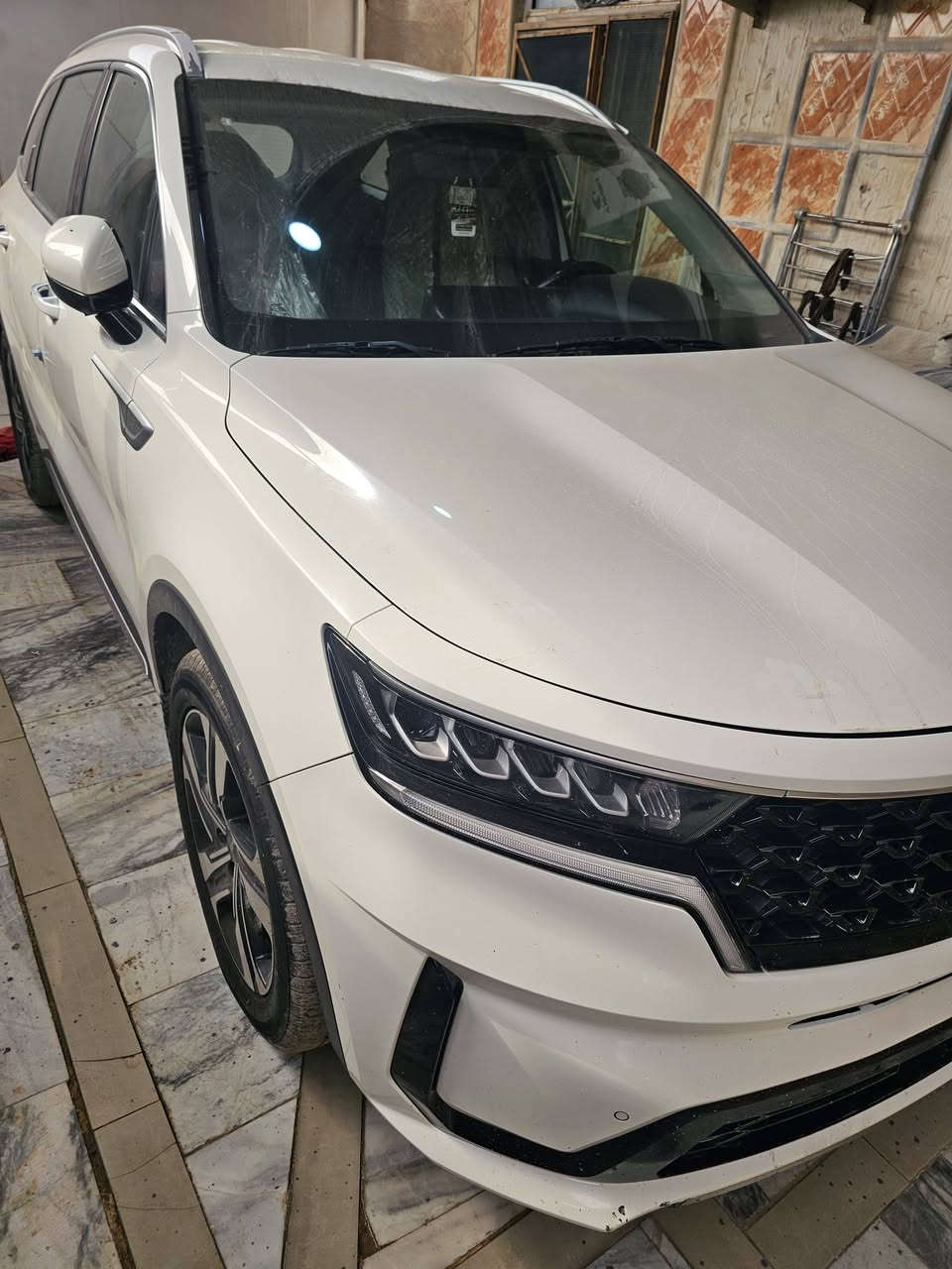 سورنتو 22كفاله ماشيه 90سعر256بي مجال قليل  رقم ***********
