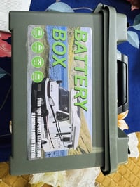 بوكس تخييم • منافذ شحن • يحتاج بطارية