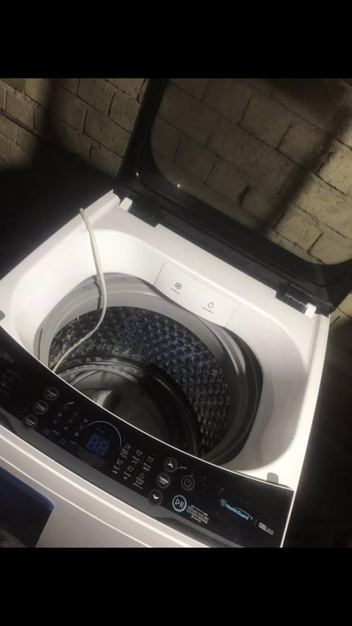 غساله اوتوماتيك ميديا 11 كيلو استعمال قليل كلش اقل الشهر سعرهه 290 و بيهه مجال


**إذا كنت صاحب هذا الإعلان وتريد حذفه لأي سبب، رجاءا أرسل رسالة إلى الدعم الفني**