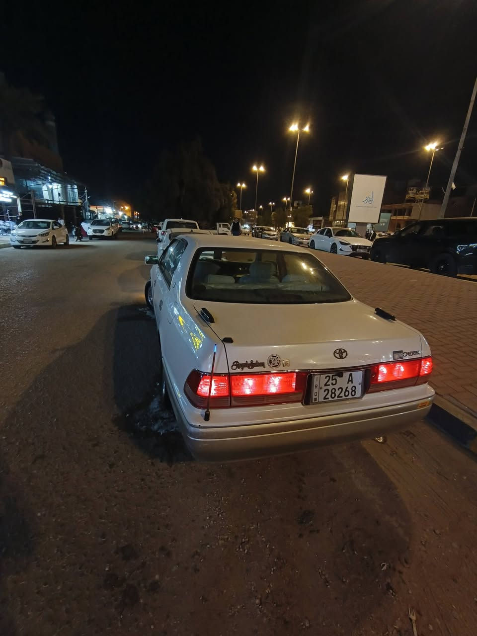 السلام عليكم راس الثور فلات البيع مكفولة من كص ونقل جثه سياره كفاله عامه من كلشي رقم كركوك بسمي سنويه ٢٩ مشروع وطني مديل ١٩٩٨حداديه جديد قبل شهر سويتها غرفتها الفينه  للاستفسار لاتصال على الرقم ***********
