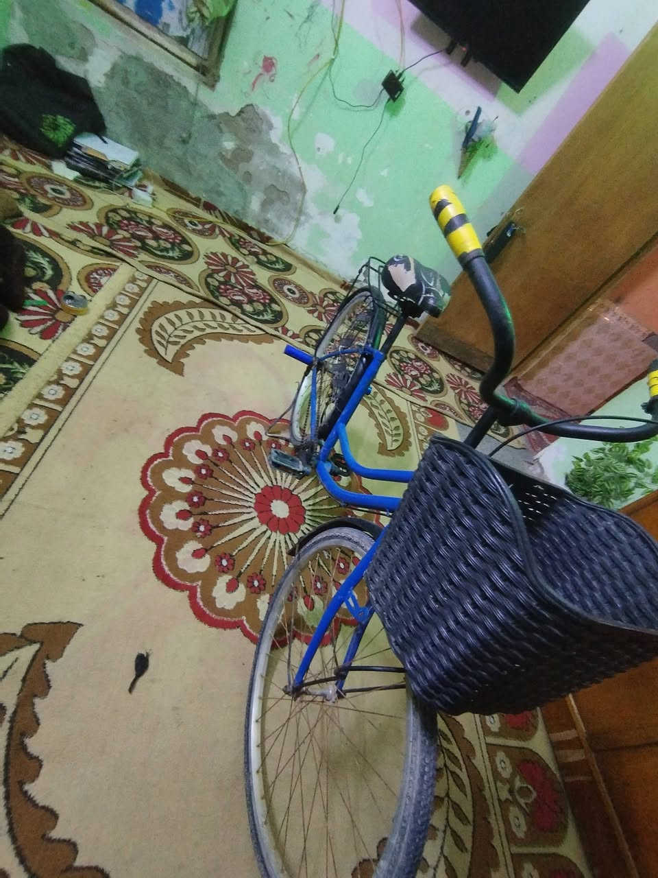 السلام عليكم
باسكل للبيع حجم 26 
الباسكل نضيف كلش تايرات وجاوبة جدد 
السعر واي سؤال خاص او علق واطبلك


**إذا كنت صاحب هذا الإعلان وتريد حذفه لأي سبب، رجاءا أرسل رسالة إلى الدعم الفني**