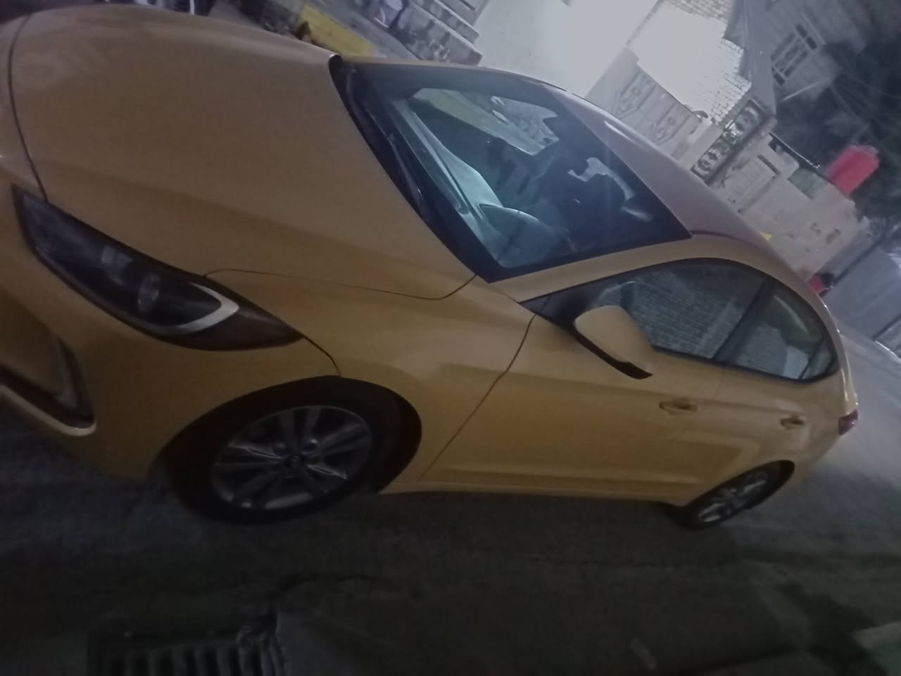 سلام عليكم النترا موديل 2018 امريكي حادثها باب وجاملغ نفسه معمر بلادي  مواصفات عاديه رقم بصره وعنوان سياره ناصريه باقي تفاصيل علا هذا الرقم : ***********
