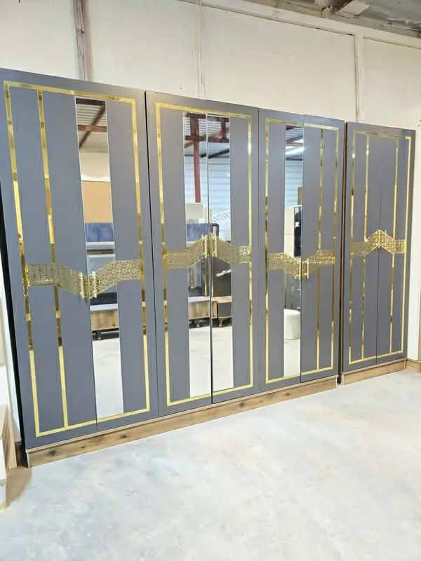 غرفة نوم مستعملة🇹🇷
 نضافة95  ٪💯
عدد القطع / 10
نضام / أبواب 💢 
سرير مخزن شالزون مخزن ✨
سعرها / 950 💸✨
شد ونقل داخل بغداد مجاني🚛
يوجود توصيل محافضات 🚛

عموله 50 💸


**إذا كنت صاحب هذا الإعلان وتريد حذفه لأي سبب، رجاءا أرسل رسالة إلى الدعم الفني**