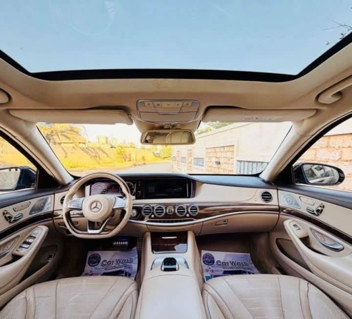 السلام عليكم
للبيع مارسدس s500 2016 خليجي كفاله عامه bcm 
داخل بيجي 
تفاصيل اكثر 
***********
