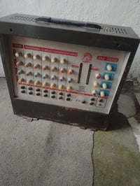 جهاز للبيع شغال ب 150 قفله ٠٧٨٩٠٢١٧١٥٨ على الخاص ما متواجد