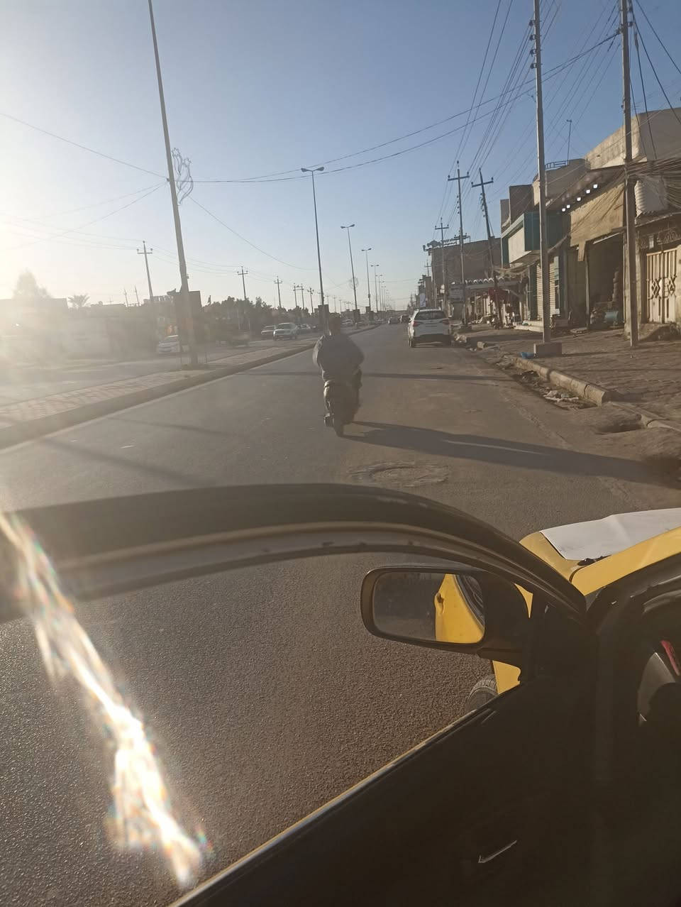 بيت للايجار على شارع تجاري سايدين مال محكمه جديده ***********
