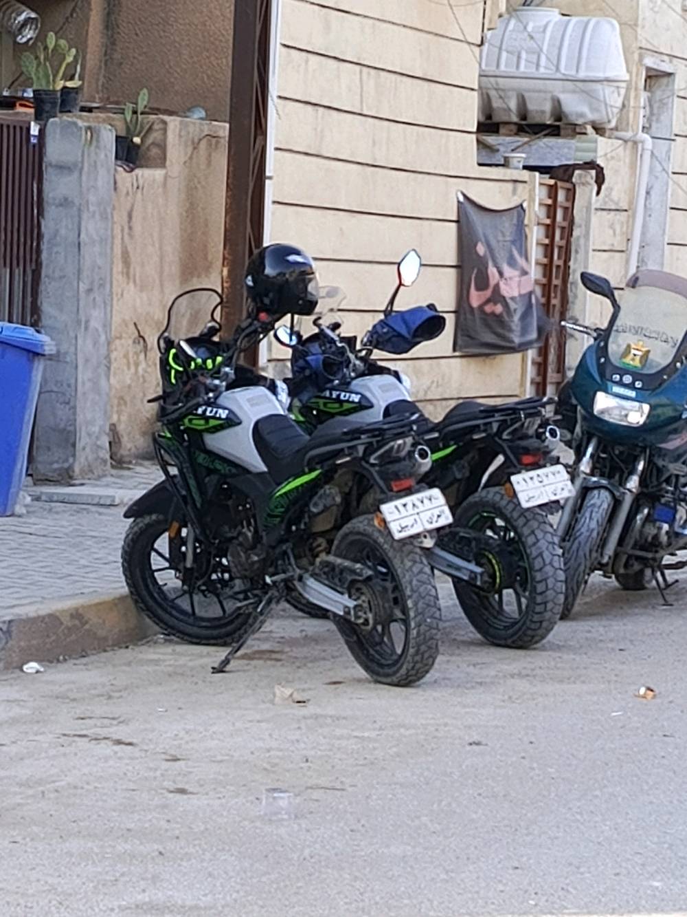 سلام عليكم دايوان ادفنجر للبيع رقم او سنويه دراجه مكفوله من كلشي جيب فيترك وياك دراجه خير من الله موديل2025ماشيه عشر تالاف ما نقصه اي شي رقم اربيل. مكاني بغداد مدينة الصدر