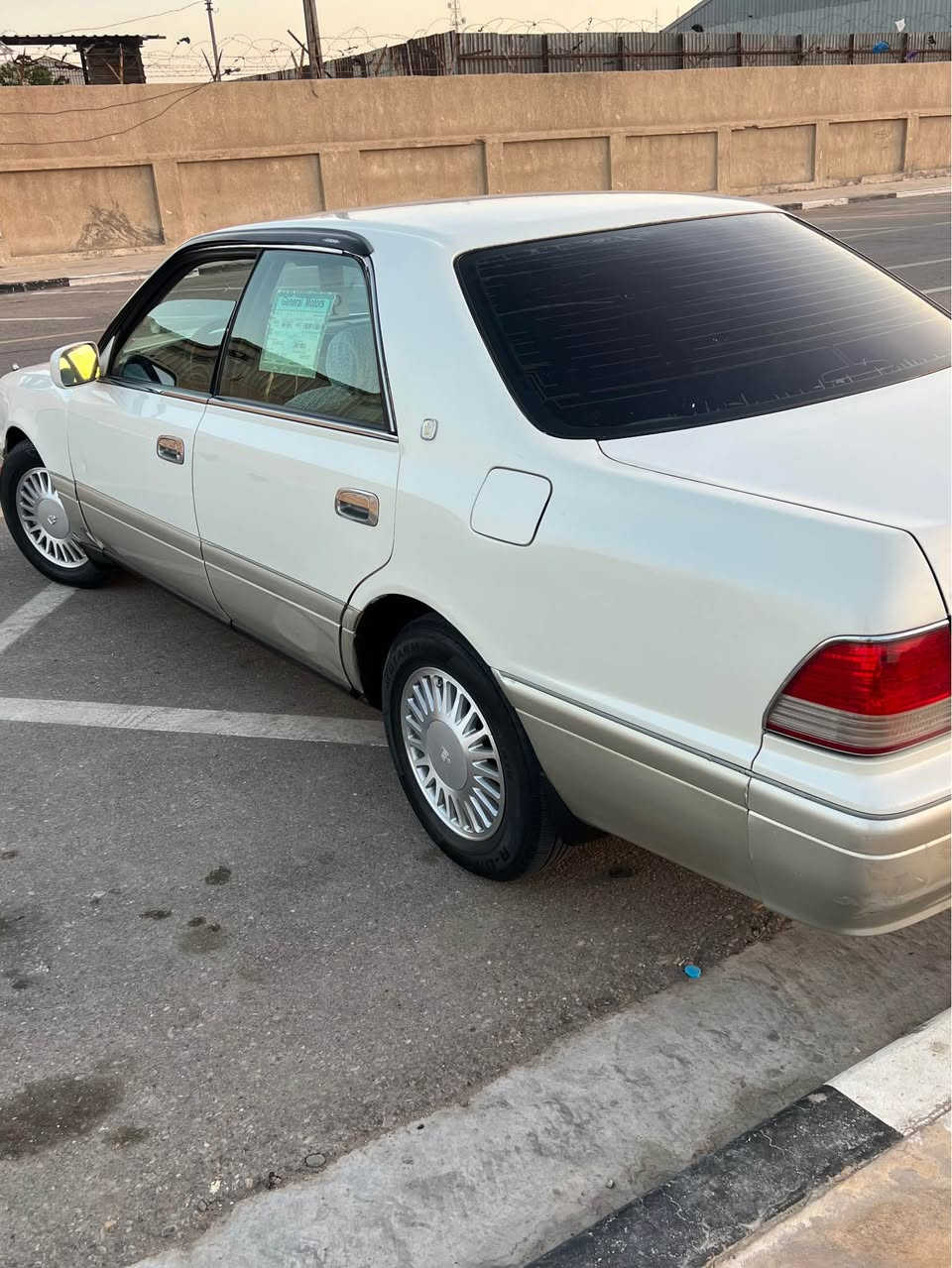 السلام عليكم راس الثور فلات موديل 2000    الرقم  بصره مشروع وطني سنويه لغايه 2029 مكفول من الكص ونقل الجثه والعيب الشرعي وكافه الصوليات محرك وگير مكفولات           تبريد ثلج حداديه بلكارتون كهربائيات كله شغاله تخم تاير كرستال اصل سياره جديده مابيه اي نقص عنوان السياره البصره السعر90 بيه مجال قليل هذه رقم الموبايل *********** السيارة تغير سستم مصبوغ الجاملاقات الخلفية تغير لون البصرة, العراق
