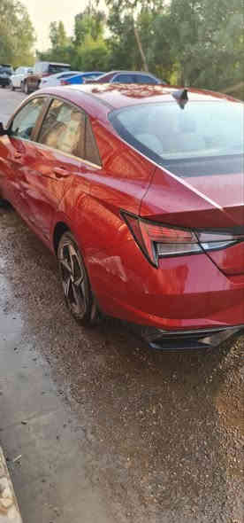 السلام عليكم سيارة النترا ٢٠٢٢ النترا مكفولة من الصبغ وبيه سونار كما موضح بل الصور محرك السيارة ٢٠٠٠ دوش مواصفات فول بيه بس التبريد عاطل رقم بغداد مراوس فقط السعر ١٦٠ قفل قفل قفل لا اتعبني ولا اتعبك واني كتلك عيوبه وسوناره موجود ف لا تعاملني 
الرقم
*********** بغداد
