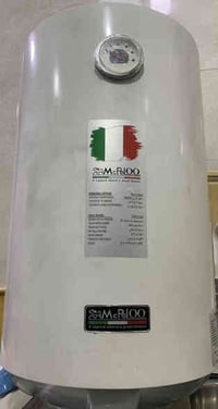 للبيع سخان ماء McPolo – شبه جديد استخدام شهر واحد فقط  🔹 السعة: كبيرة ...