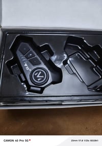 سماعه مال خوذه وحده مو اثنين سعرها ٢٥ مكاني بياع  ‏‪07740738876‬‏