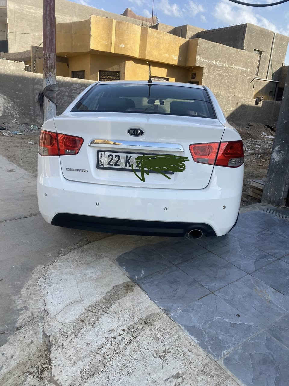 كيا سيراتوو 13للبيع مكفوله من الصبغ داخل اسود شفتات استيرن تحكم ستيرن اشارة بلمرايه رقم جديد مميز 112وبيه مجال ***********
