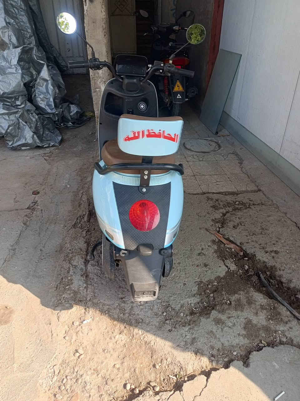 دراجه شحن للبيع السرعه60العنوان مدينه الصدر ***********
