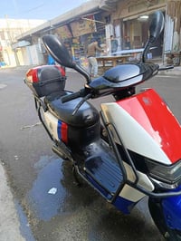 دراجه شحن للبيع  دراجه نضيفه جديده 8 بطاريات  ترجع ع بك  منفذ شحن مال ...