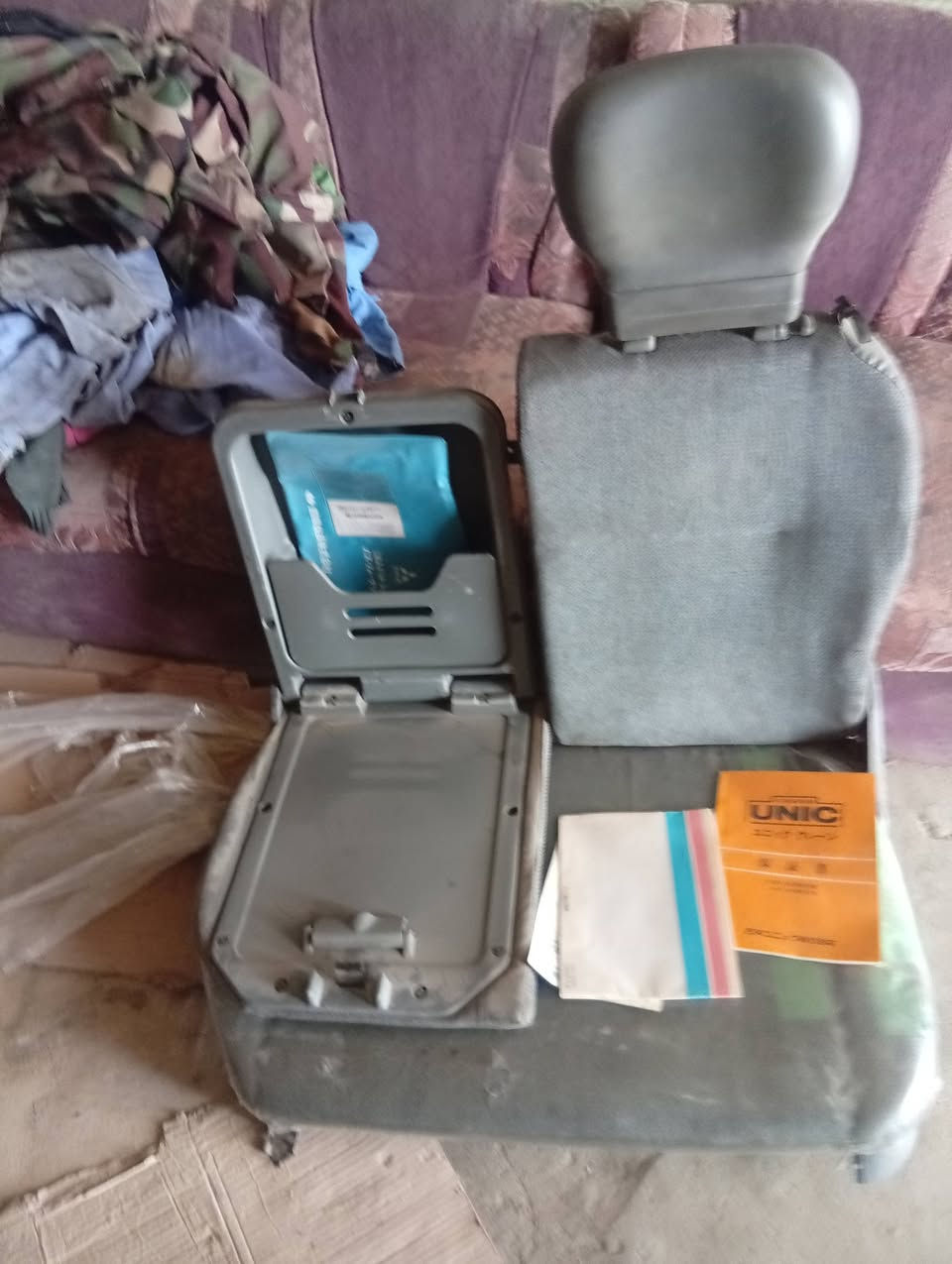 كماليات كنتر بزون ادوات احتياطيه كنتر العنوان ذي قار الرفاعي الشارع العام الاتصال ***********/***********
