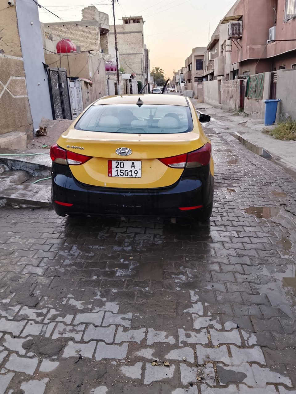 السلام عليكم الانتره موديل ٢٠١٣ البيع السعر ب٨٠ وبيها مجال حادثها جنطه المكان بغداد رقم واتساب ***********
