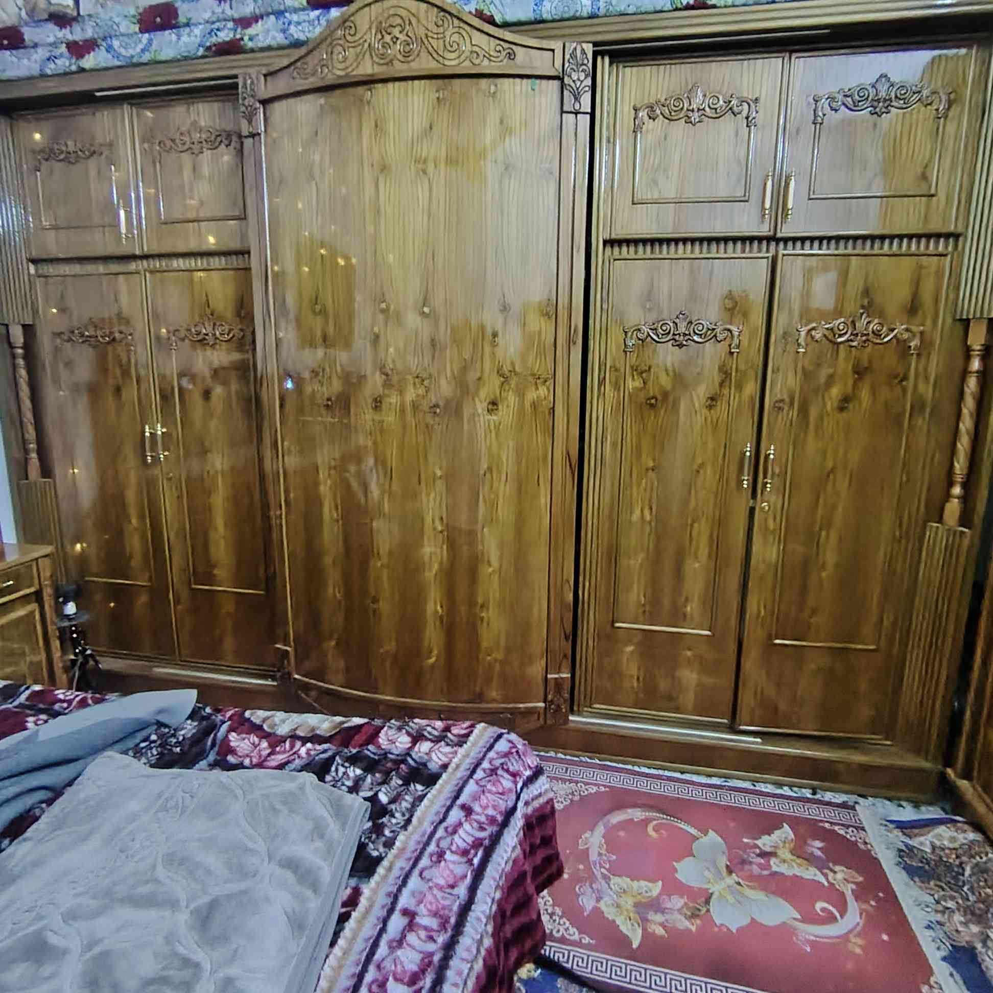 سلام عليكم  غرفه نوم  6بوب
غرفه تفصال عراقي مكاني نجف  وهاذه رقمي ***********/بي وتساب
