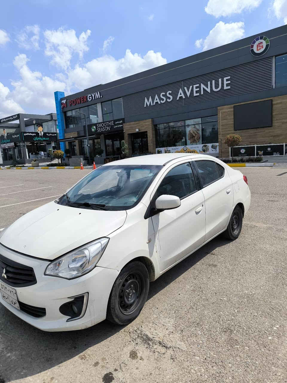 سلام عليكم ميراج G4
موديل 2017 تحويل وكاله غرامه بشرط عليها 7 ورقات ينزل من سعر

رقم اربيل مكان اربيل 2 قطعه بدون دواخل و شوي تعديل بارد

***********
