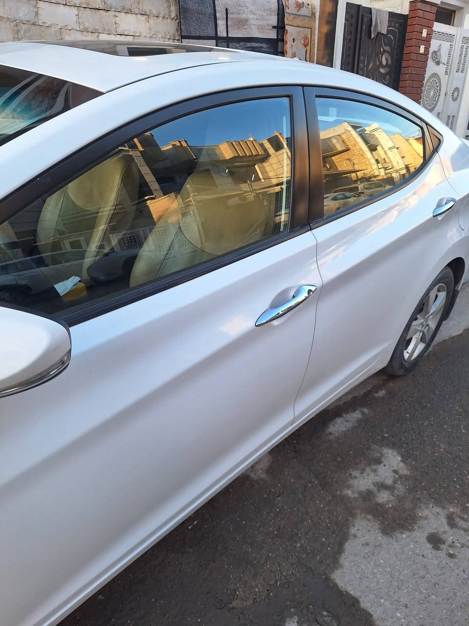 سلام عليكم...
للبيع فقط النترا خليجي مضلع ماشية ٨٤ الف بيه بارد جاملخ وقليل من الباب الأيمن طخة وطلقة بالقمارة 
والمحرك صوت خفيف مع تبخير من القبغ السعر 12000الف دولار 
الشراي يتصل رجاء 
***********
