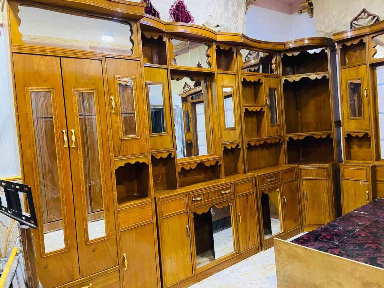 سلام عليكم توجد غرفه نوم عراقي حطاطه مستعمل شي قليل العنوان الرمانه البوعبيد السعر خاص  الستفسار عل هاذه الرقم ***********
