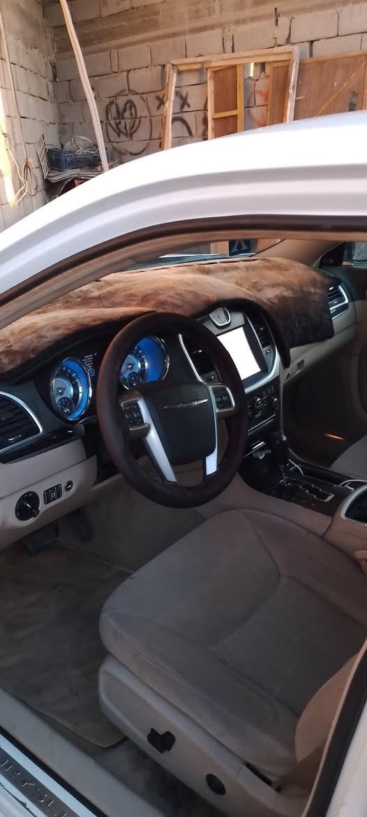 اوباما ادوات مكفوله من الكص والضربه والسرقه والانتربول موديل 14 كندي محرك جديد قبل يومين شاده  السعر 110بيها مجال قليل بيع فقط ما اراوس السياره محجوزلها يوم 7/4كشف رقمي ***********مكاني بصره ابو الخصيب البصرة, العراق
