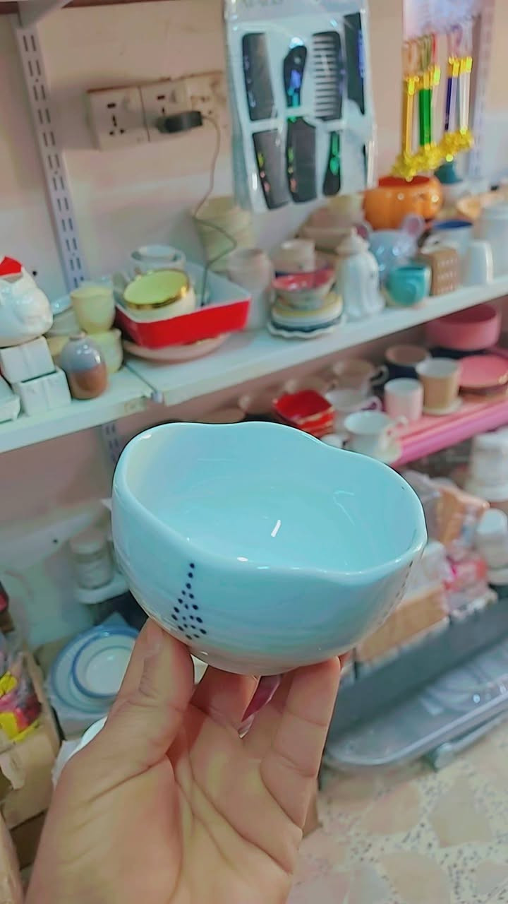 اهلآ وسهلا بكم  نوفر لكم مواد منزليه وحاجة الف وانسب الأسعار  العنوان ماقبل اسواق الشورجه قرب الكرادين منطقة الطي  يوجد خدمة توصيل داخل الطي؟  وارجو المتابعه 🥰🥰 🥰بناية حجي حسين الكرادي؟ ***********
