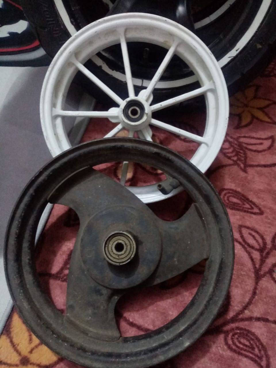 سلام عليكم غراص سكنس اصلي باقيات شي قليل اسعارهن حلوة توصيل موجود اي شي تريدة منهن راسلني واني بخدمتك مكاني دوانيه


**إذا كنت صاحب هذا الإعلان وتريد حذفه لأي سبب، رجاءا أرسل رسالة إلى الدعم الفني**