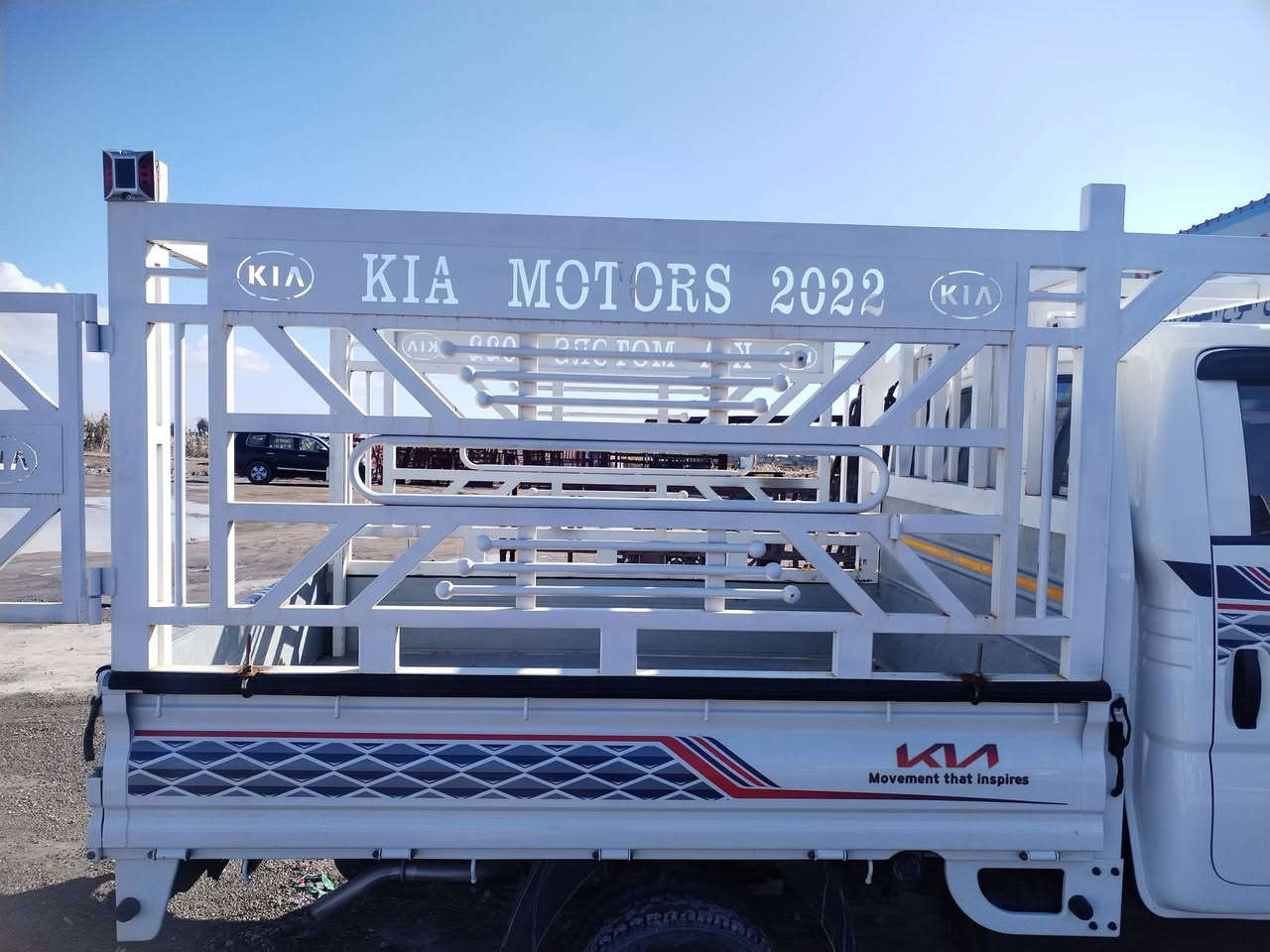 السلام عليكم محجر كياا دبل قمارة حديد2ملم تارس مضبوط 100/100 تفصال جديد صار شهر لا خياس لا زنجار 
السعر 450 وبي مجال بسيط
مكاني بغداد التاجي قرية عواد
***********
***********
