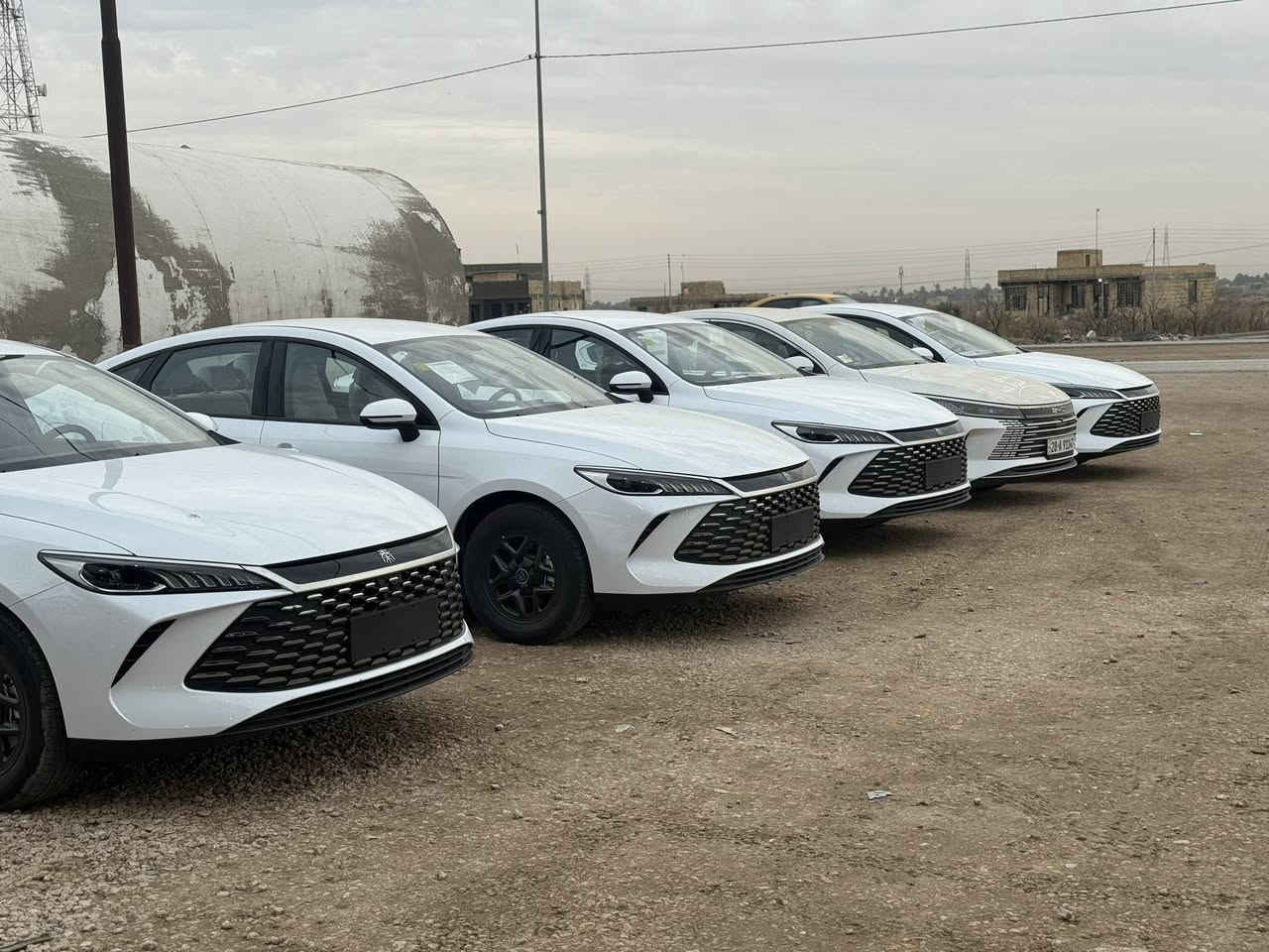 مجموعه من سيارات بي وايدي
مواصفات فول ترقم جميع محافظات 
معرض ابداع واعلان المثنى الرميثه 
السعر 118 

تليفون ***********
