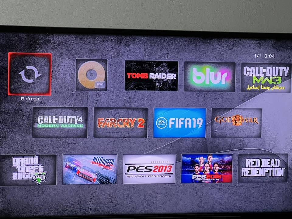 بلي 3 مهكر وبي تقريبا 12 لعبة شغال كامل مابي عطل جهاز مال بيت يدات كيبل بور كيبل شحن جهاز كلش مرتب وسعره ١٠٠ نهايته
*********** بي واتساب
