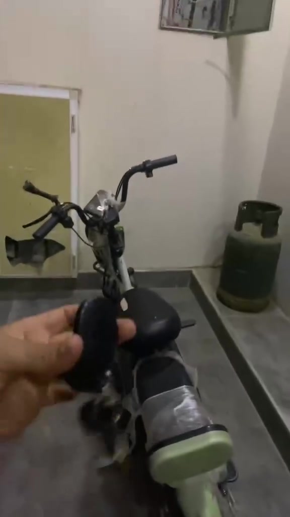 باسكيل شحن حجم 14 سويج وبصمه نضافه فول سعره 125


**إذا كنت صاحب هذا الإعلان وتريد حذفه لأي سبب، رجاءا أرسل رسالة إلى الدعم الفني**