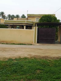 البيت للبيع كامل من كلشي ما بيه نقص المساحة الكلية (٤٨٠متر)  قريب على ...