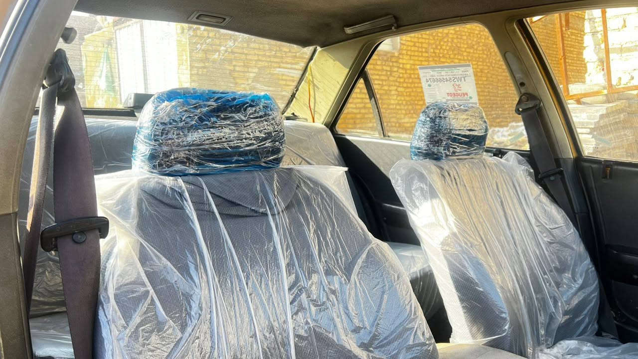 السلام عليكم بيجو جيل اكس موديل 10سياره جازه نقصه بس صدر ووكير ومكينه مكفولة كهربائي جاهزه  تبريد شغال سياره ساقطه سنويه 3سنوات تتاخذ هيه والغرامات مصفره *********** السعر 28بيه مجال حك الشراي  العنوان الحسينيه
