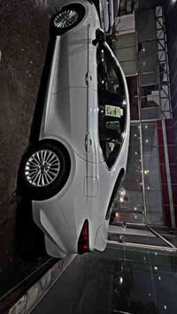 كامري ٢٠٢٥ هايبرد كفاله عامه ماشيه 19000 وكاله عبد الطيف السعر 275 قفل...