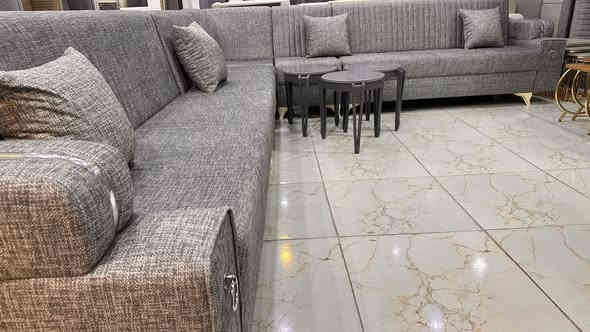 اهلا وسهلا بكم زبائننا الكرام نقدم لكم مجموعة متنوعة من الأثاث الحديث بأنسب الأسعار للحجز مراسلة الصفحة متوفر توصيل ***********
