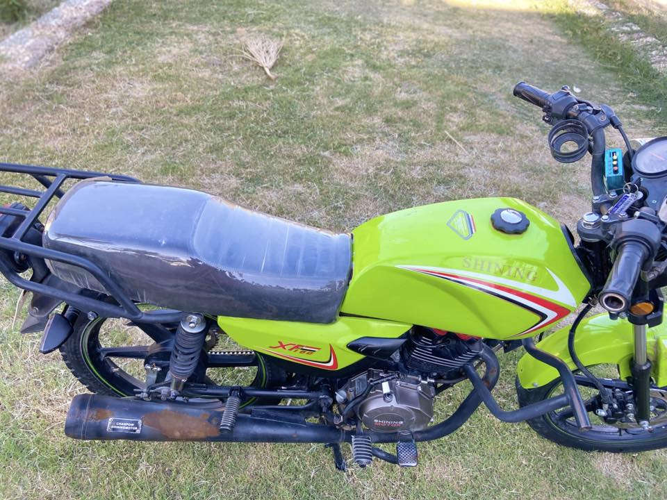 سلام عليكم دراجة شانك موديل 23 نضيفه ومكفوله  السعر 725 وبيها مجال مكاني بابل الهاشميه ***********
