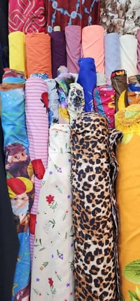 أقمشة مفروشات • خياطة حسب الطلب • توصيل لجميع المحافظات