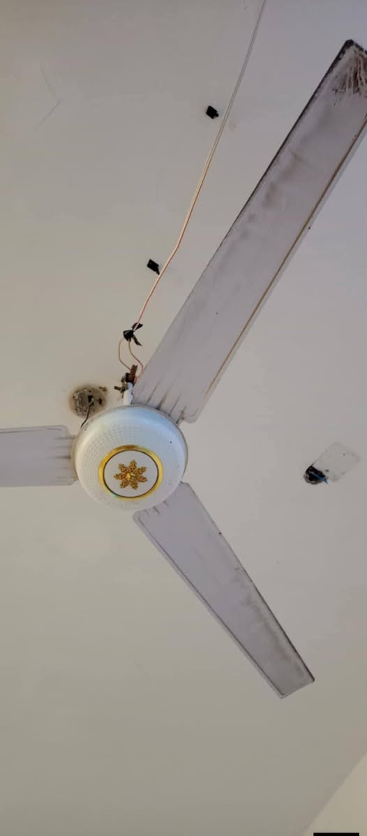 مكلف بل النشر للبيع غراض اسعار مناسب  مكانه هيت الاستفسار خاص  @إشارة


**إذا كنت صاحب هذا الإعلان وتريد حذفه لأي سبب، رجاءا أرسل رسالة إلى الدعم الفني**