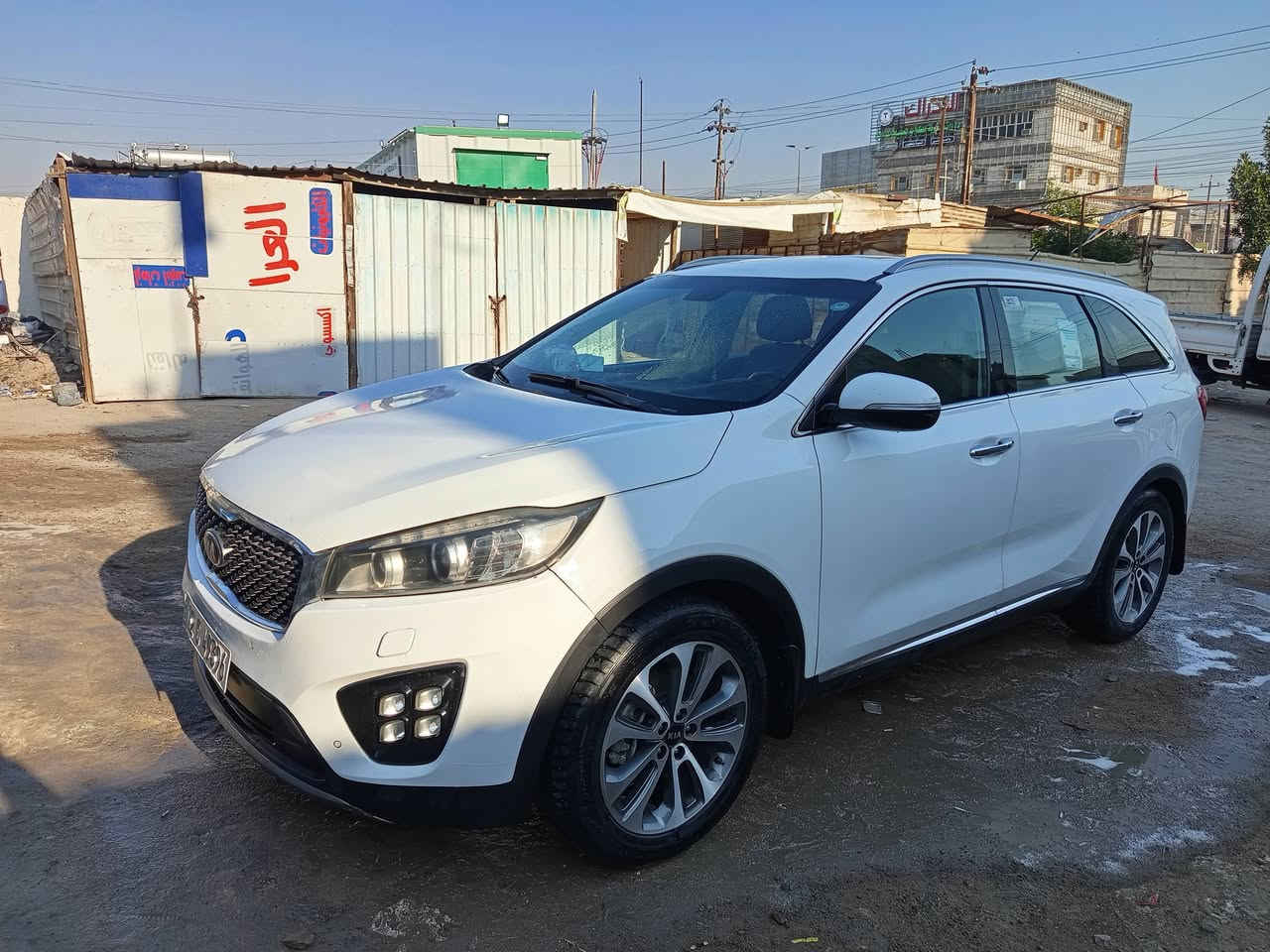 السلام عليكم سورنتو 2018وراد خليجي مكفولة ضربه وصبغ رقم اربيل بسمي تدفه تبريد سياره خير من الله *********** السعر 240 ورقه وبيه مجال
