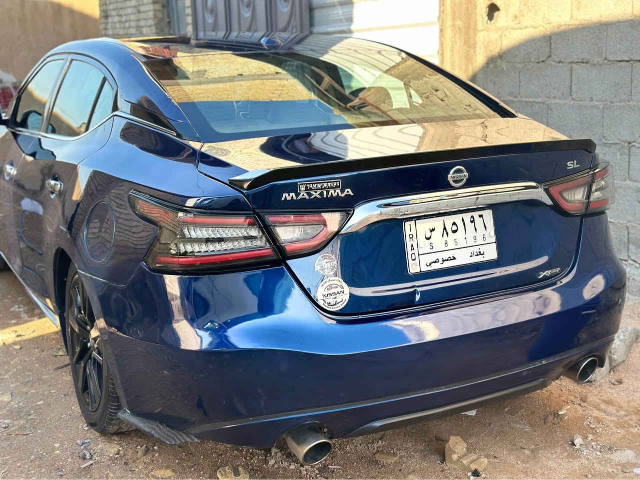 عررض مغري وسعر. مناسب 
نيسان مكسيما موديل 2020 
محرك.       6V 
رقم بغداد 
فول مواصفات 
كير ومحرك وتبريد وضع شركه 
سيرفز وكاله 
السياره خير من الله 
ماشيه 138 الف كيلو بالنسبه الموديلها مماشيه هواي 
حادث خلفي بدون ايرباك بدون دواخل 
مواصل للحوض صور الحادث موجوده 
سياره خير من الله الياخذها بالعافيه عليه 
للأستفسار تواصل على رقم الهاتف 
*********** بغداد, العراق
