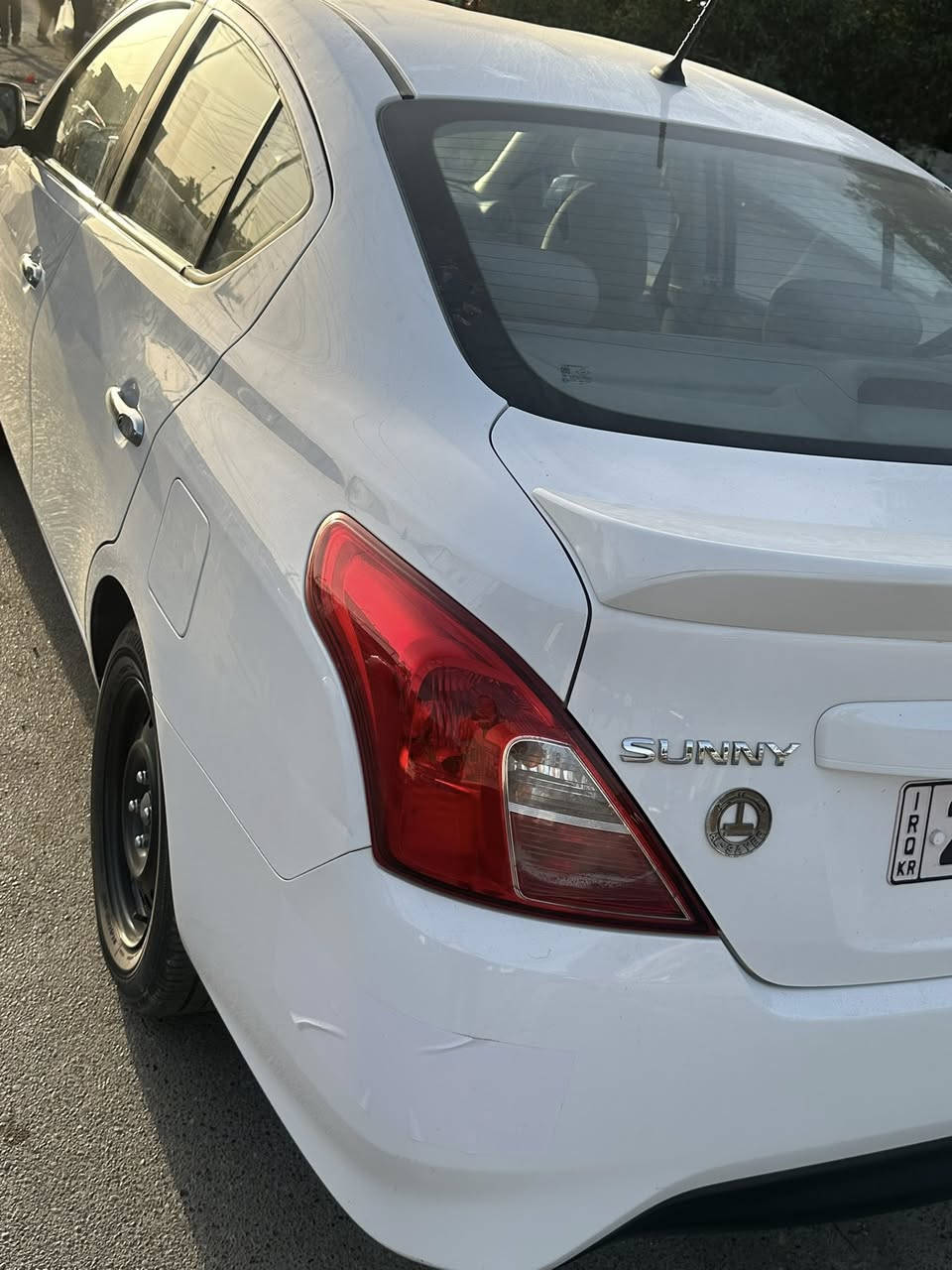 نيسان سني هندي موديل ٢٠٢٣
السعر 125💰مجال بسيط
السياره ماشيه 40 الف حقيقي سبير منازل كفاله عامه من الدعاميه لدعاميه كير محرك حداديه كله وضع شركه فقط رصعه كلش بسيطه ممبينه مطلعت بالتصوير اليساره اخت الزيرو جديده مكاني بغداد البنوك 

اتصال فقط ***********
