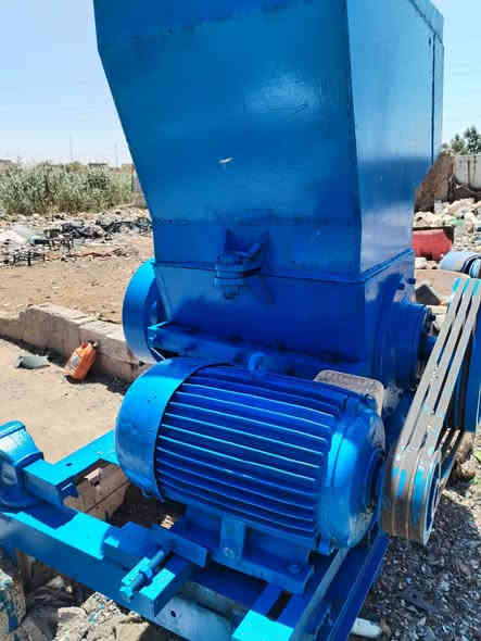 سلام عليكم ثرامه 80+80 موطور 40 حصان للاستفسار التصال *********** /*********** مكلف بلنشر
