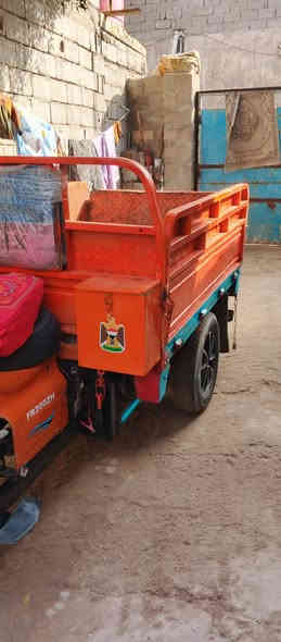 ستوت اليفان وراق مديل 18البيع الشصي مكفول المكينه جديده السعر 1800وبيه مجل المكن ابو الخصيب ***********
